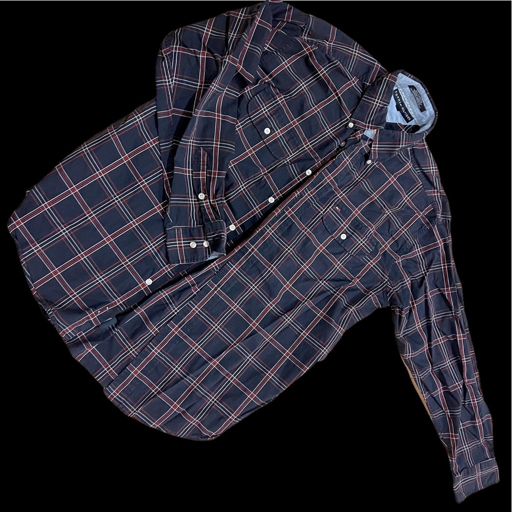 tommy hilfiger navy blue button up long sleeve dress shirt